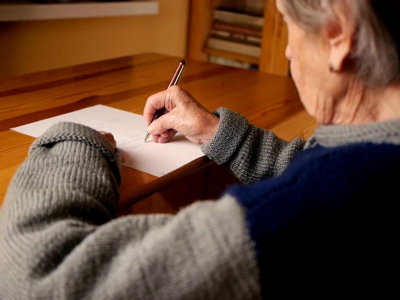 baka piše testament